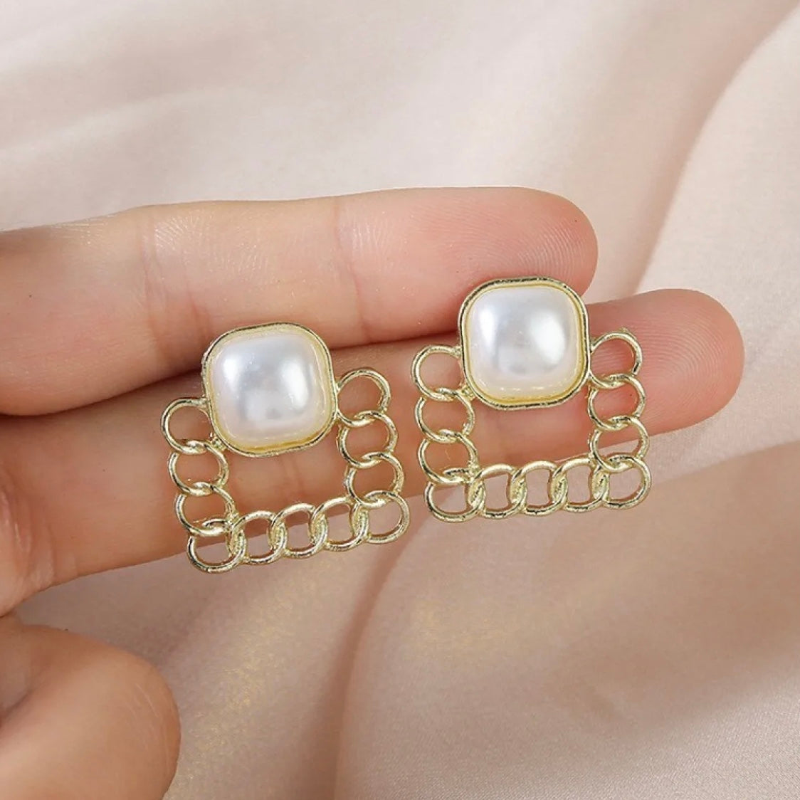 Square Pearl TAC