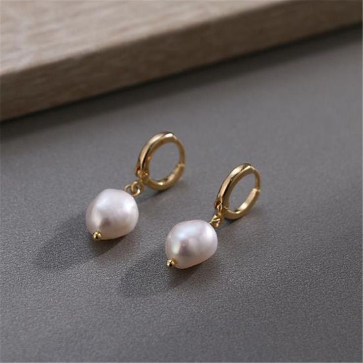 Dangle Earrings 09 TAC